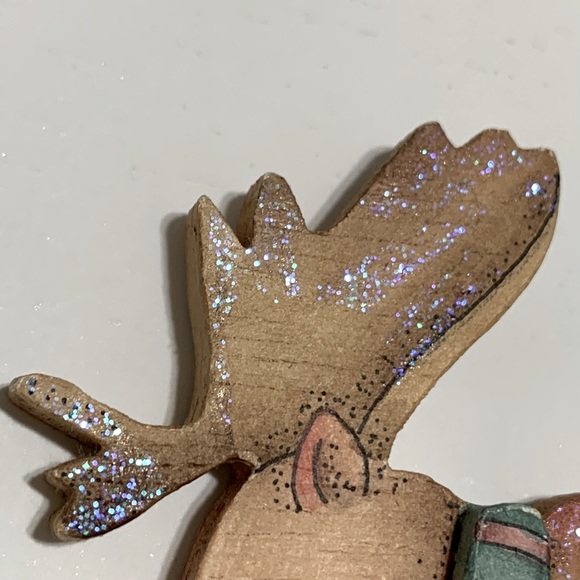 Alaska Moose wood ornament Mary Harper - Picture 12 of 16